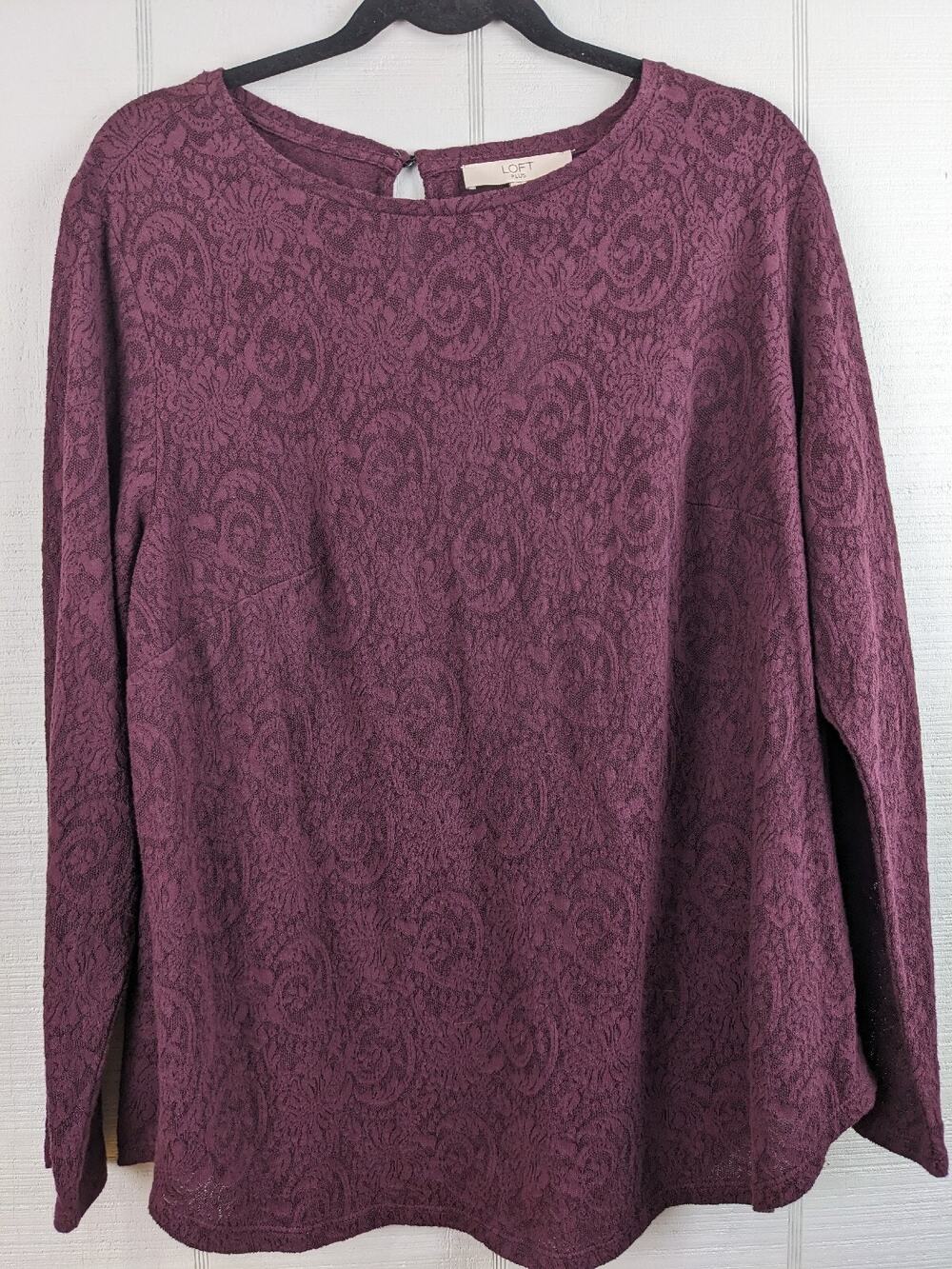 Loft Plus NWT Womens Top Red Burgundy Sheer Lace SZ 16 Long Sleeve Keyhole Back